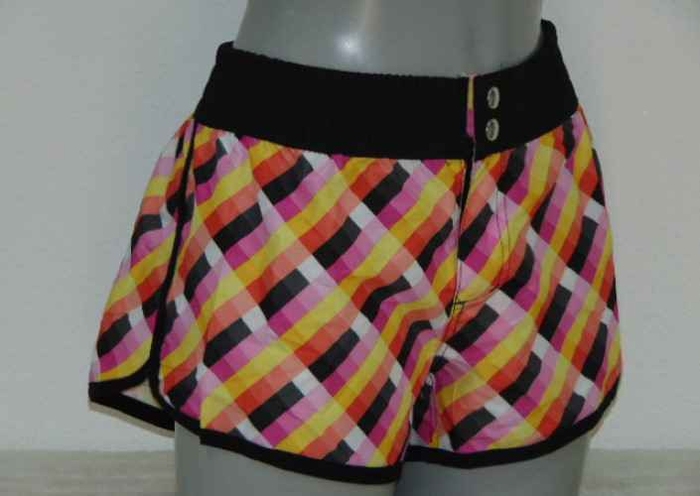 Shiwi Triangled jaune/rose short de plage Shiwi Triangled jaune/rose short de plage