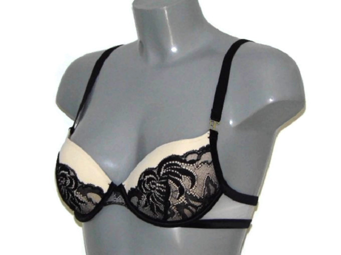 Supertrash Roxanne noir soutien-gorge push up Supertrash Roxanne noir soutien-gorge push up