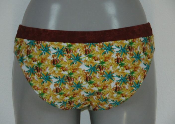 Plage de LingaDore Zanzi Coconut Tree jaune slip de bikini Plage de LingaDore Zanzi Coconut Tree jaune slip de bikini