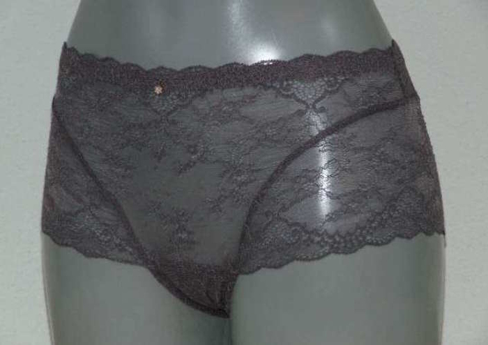 Eva Grace rose shortie Eva Grace rose shortie