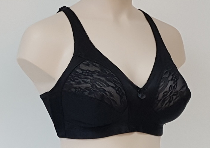 Elbrina Susa comfort noir soutien-gorge sans armatures en dentelle Elbrina Susa comfort noir soutien-gorge sans armatures en dentelle