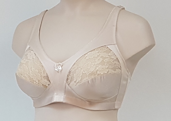 Elbrina Susa comfort poudre soutien-gorge sans armatures en dentelle Elbrina Susa comfort poudre soutien-gorge sans armatures en dentelle