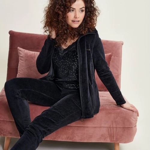 Charlie Choe Rêves sauvages noir mode Charlie Choe Rêves sauvages noir mode