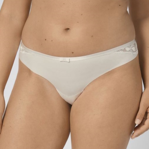 Triomphe Sexy Angel Spotlight ivoire culotte string