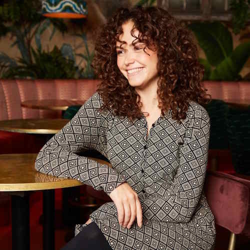 Charlie Choe Goes Retro noir/print chemise de nuit Charlie Choe Goes Retro noir/print chemise de nuit