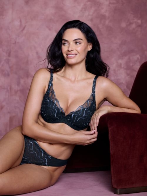 Wacoal Lingerie Mayumi bleu marine soutien-gorge rembourré Wacoal Lingerie Mayumi bleu marine soutien-gorge rembourré