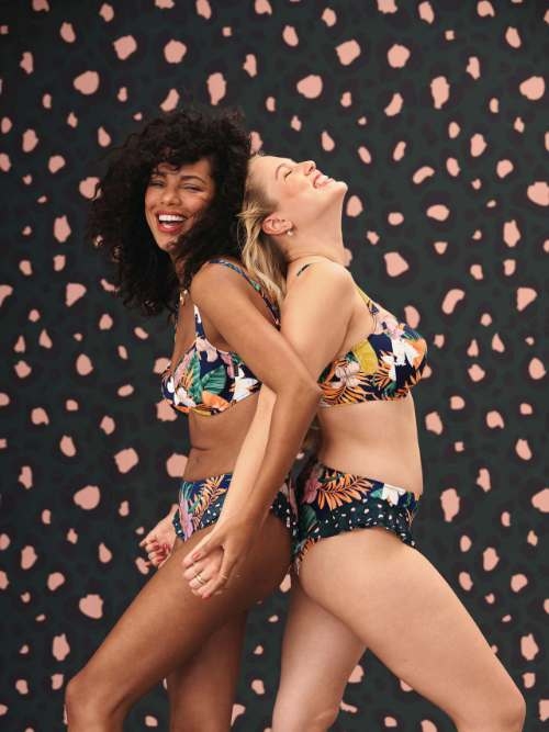 Maillots de bain Rosa Faia Luna bleu marine haut de bikini préformé Maillots de bain Rosa Faia Luna bleu marine haut de bikini préformé